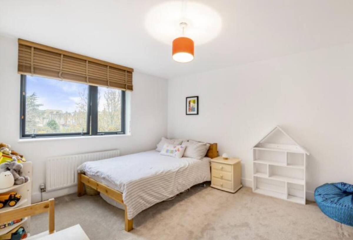 Spacious, Bright And Modern Flat In Holloway Londra Esterno foto